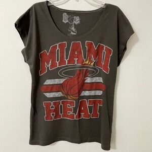 Hardwood Classics Miami Heat NBA Basketball Graphic T Shirt Womens Small